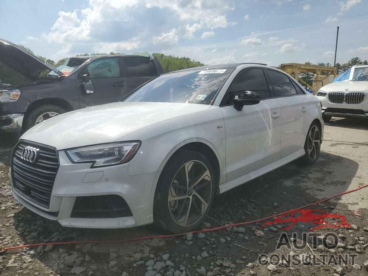 AUDI A3 2020 - WAUBEGFF7LA094209