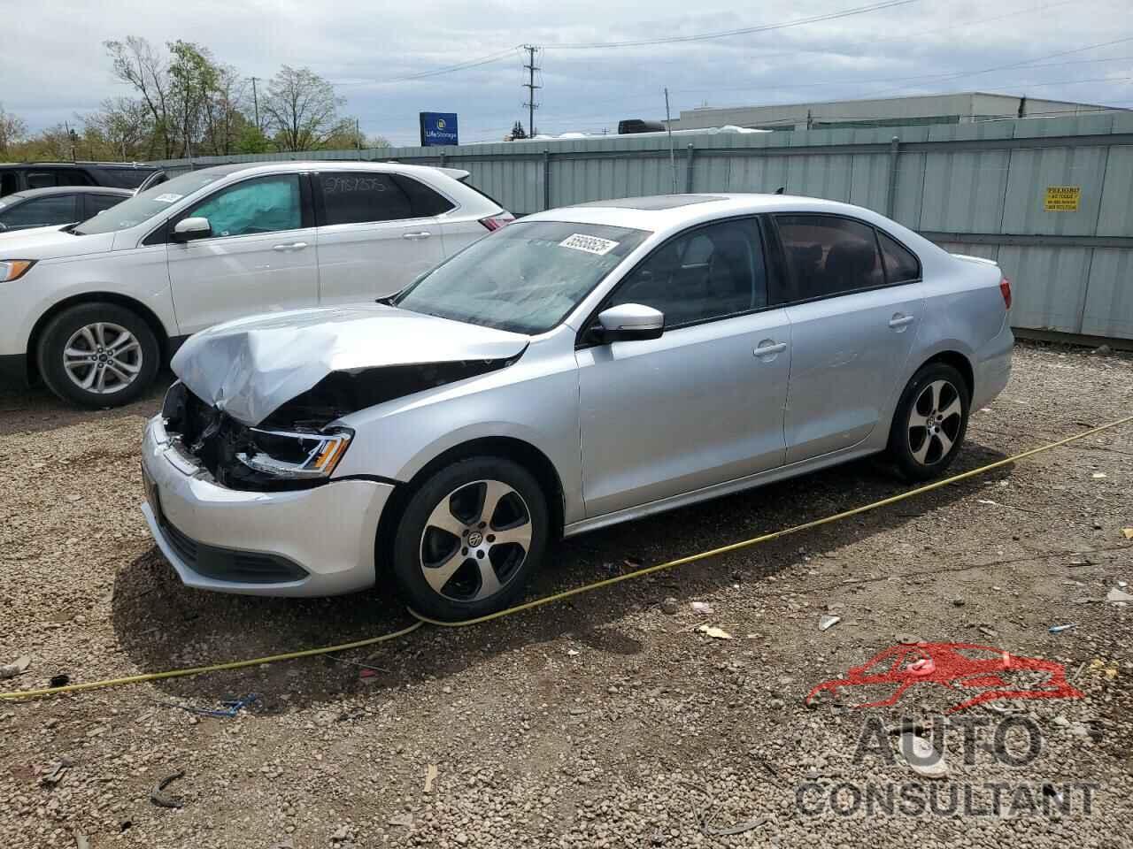 VOLKSWAGEN JETTA 2011 - 3VWDZ7AJ5BM336859