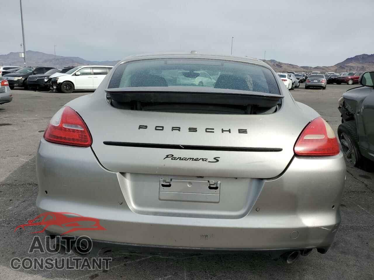 PORSCHE PANAMERA 2013 - WP0AB2A76DL060102