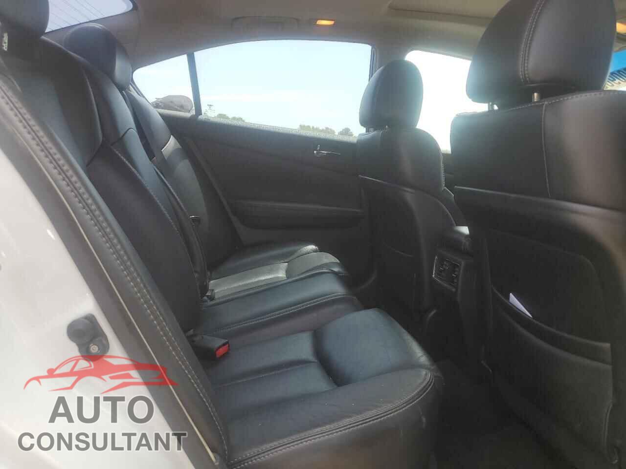 NISSAN MAXIMA 2014 - 1N4AA5AP1EC493192