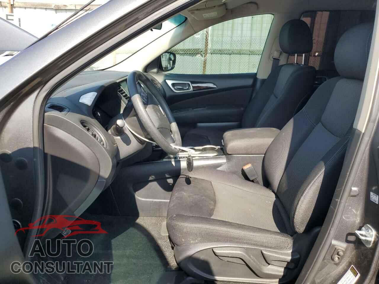 NISSAN PATHFINDER 2017 - 5N1DR2MN0HC642572