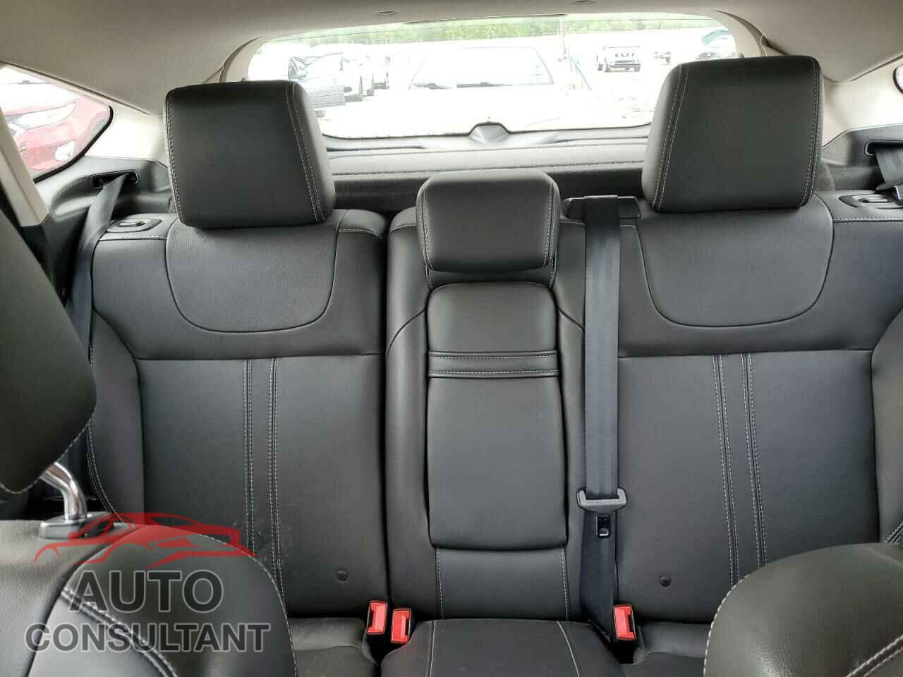FORD FOCUS 2012 - 1FAHP3M28CL256522