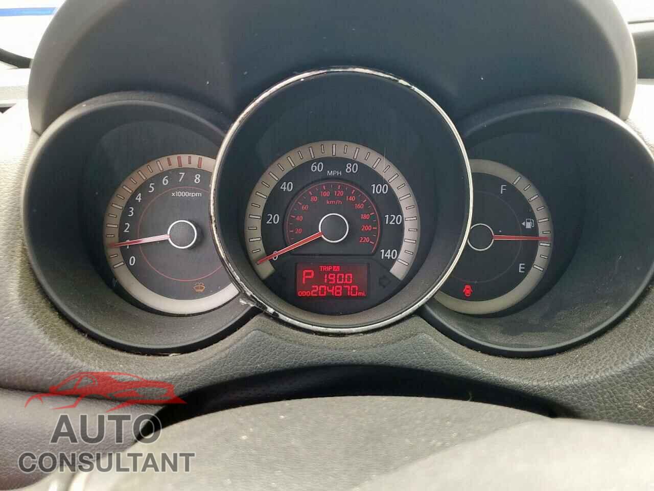 KIA FORTE 2013 - KNAFT4A2XD5708884