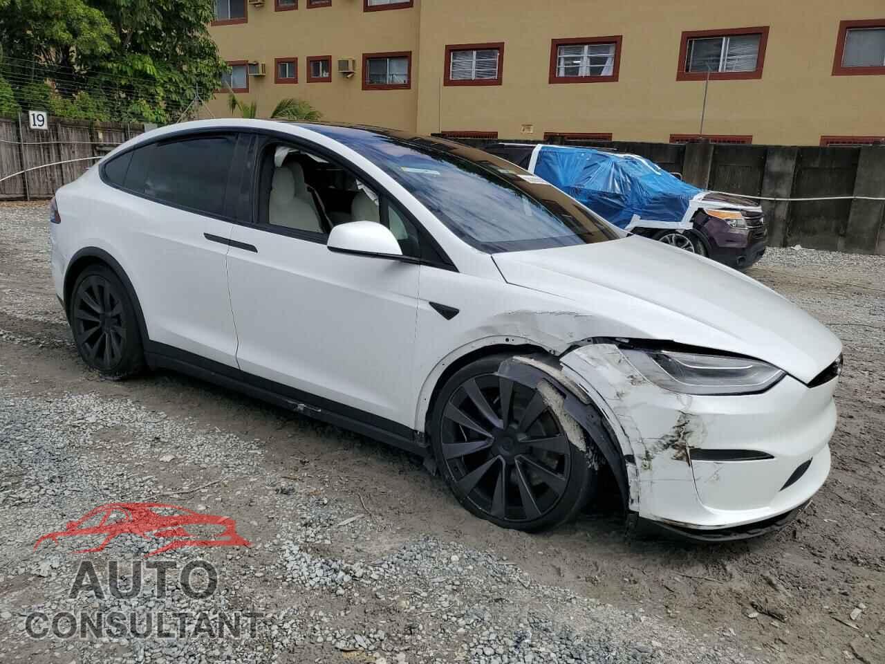 TESLA MODEL X 2022 - 7SAXCBE62NF331639