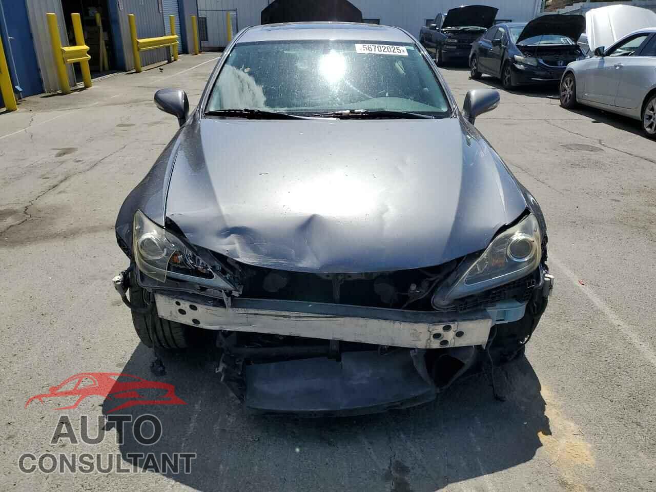 LEXUS IS 2012 - JTHBF5C21C5168933