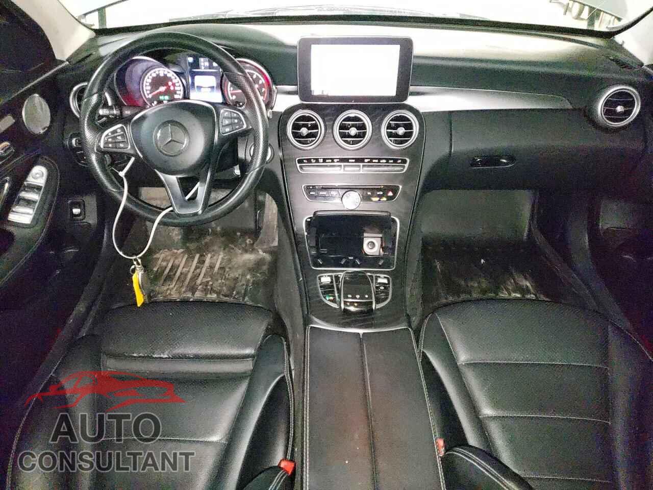 MERCEDES-BENZ C-CLASS 2016 - 55SWF4KB4GU100014