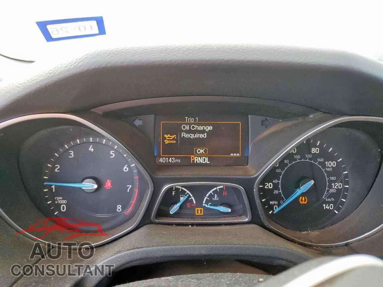 FORD FOCUS 2018 - 1FADP3E27JL308524