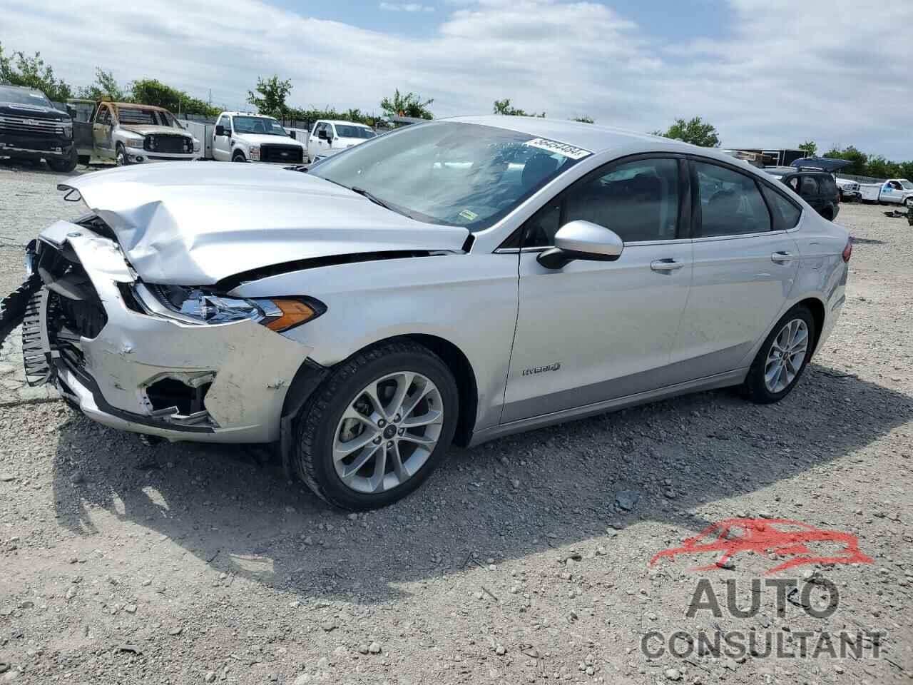 FORD FUSION 2019 - 3FA6P0LU2KR167506