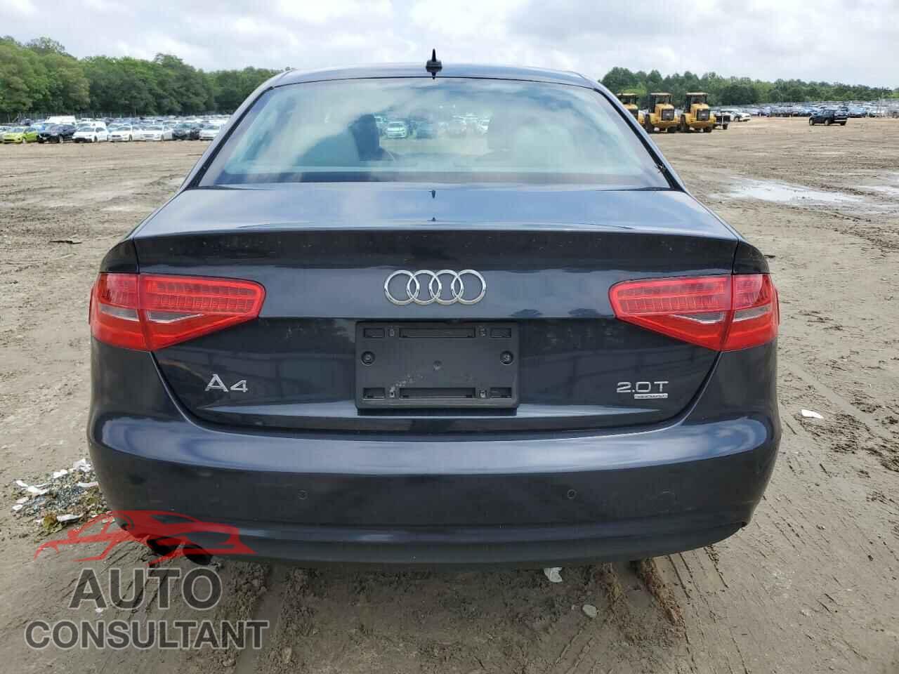 AUDI A4 2013 - WAUMFBFLXDA195180