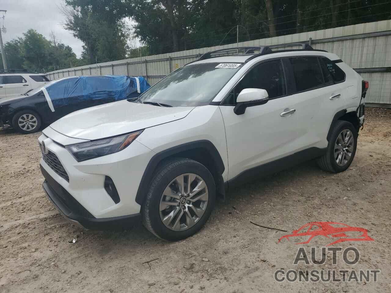 TOYOTA RAV4 2024 - 2T3Y1RFV8RW338424