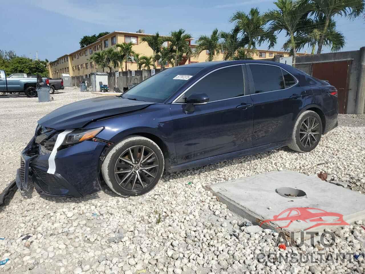TOYOTA CAMRY 2022 - 4T1G11AK4NU633372