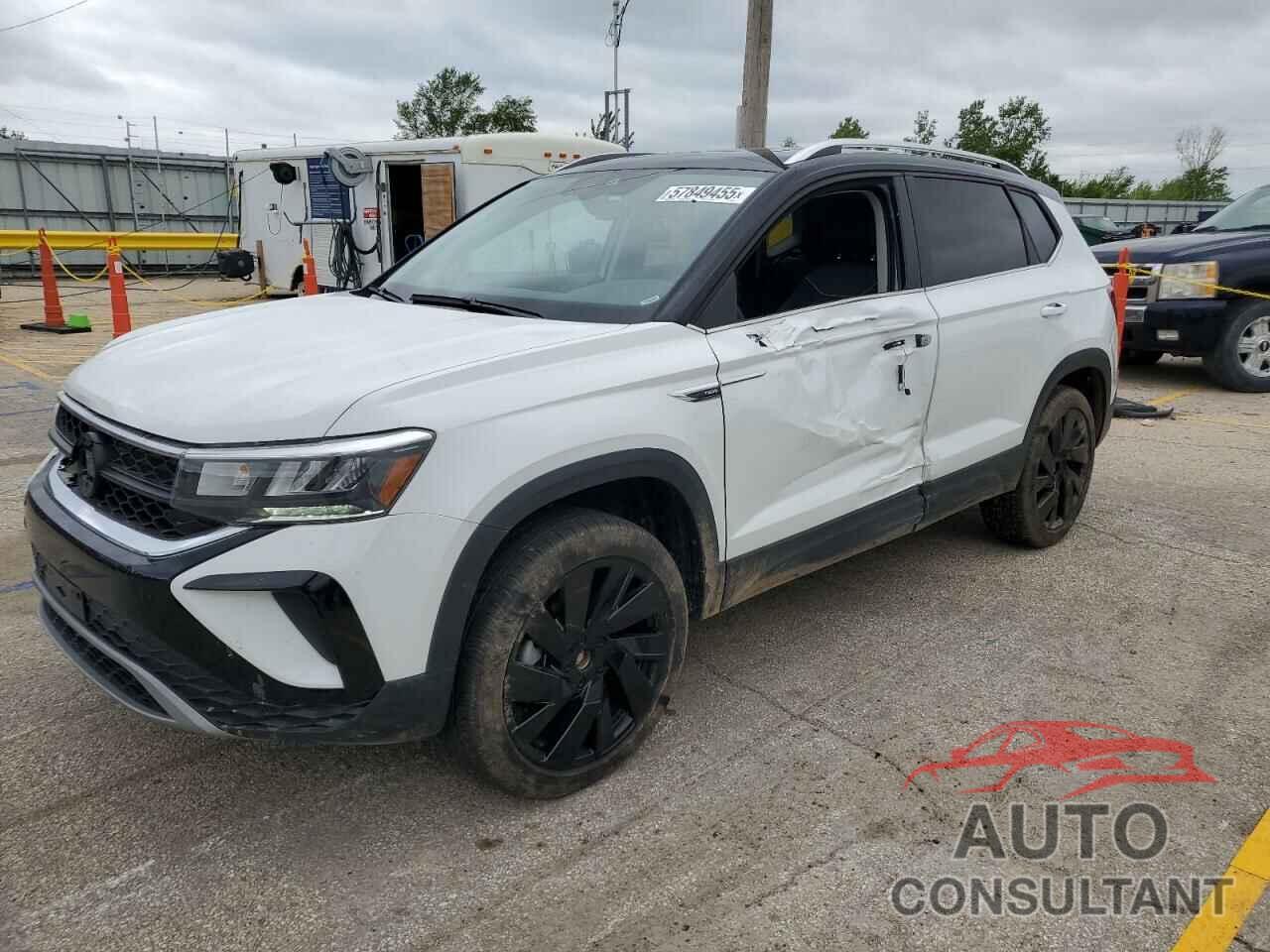 VOLKSWAGEN TAOS SE 2023 - 3VVVX7B28PM382828