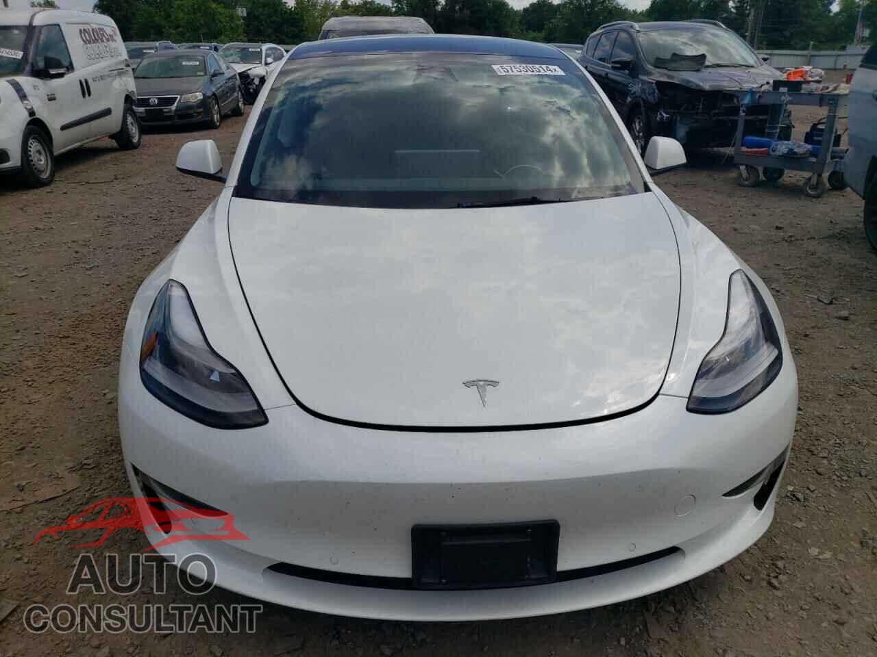 TESLA MODEL 3 2021 - 5YJ3E1EA1MF098873