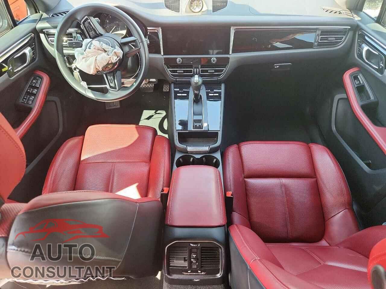 PORSCHE MACAN 2024 - WP1AA2A54RLB20353