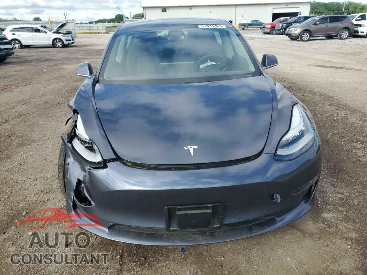 TESLA MODEL 3 2020 - 5YJ3E1EB2LF616464