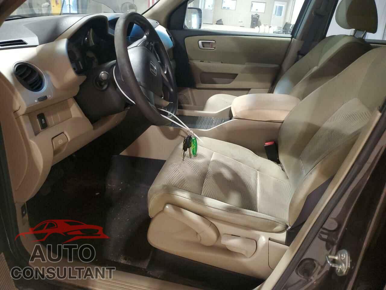 HONDA PILOT 2012 - 5FNYF4H25CB010625