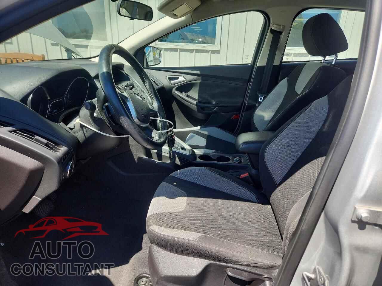 FORD FOCUS 2014 - 1FADP3F29EL246225