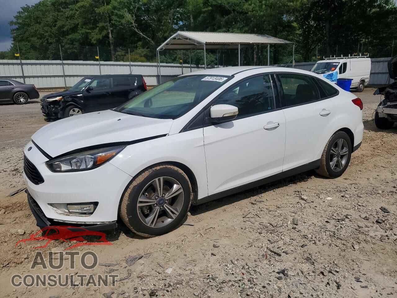 FORD FOCUS 2017 - 1FADP3FE3HL269451