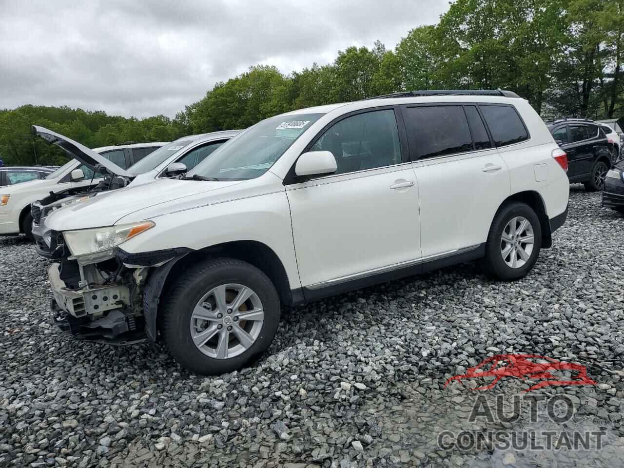 TOYOTA HIGHLANDER 2013 - 5TDBK3EH7DS189395