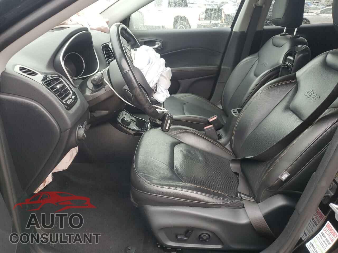 JEEP COMPASS 2019 - 3C4NJDCB6KT673968