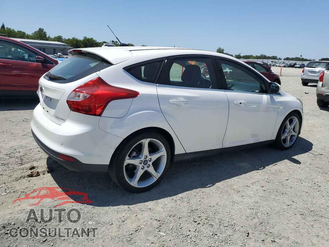 FORD FOCUS 2014 - 1FADP3N2XEL423320