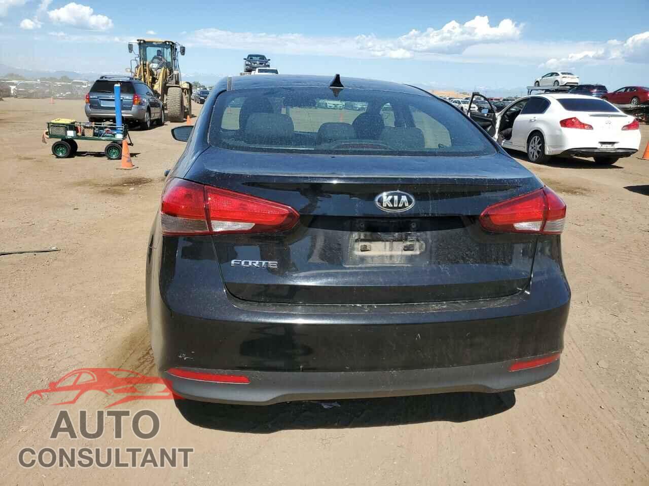 KIA FORTE 2017 - 3KPFK4A75HE135856