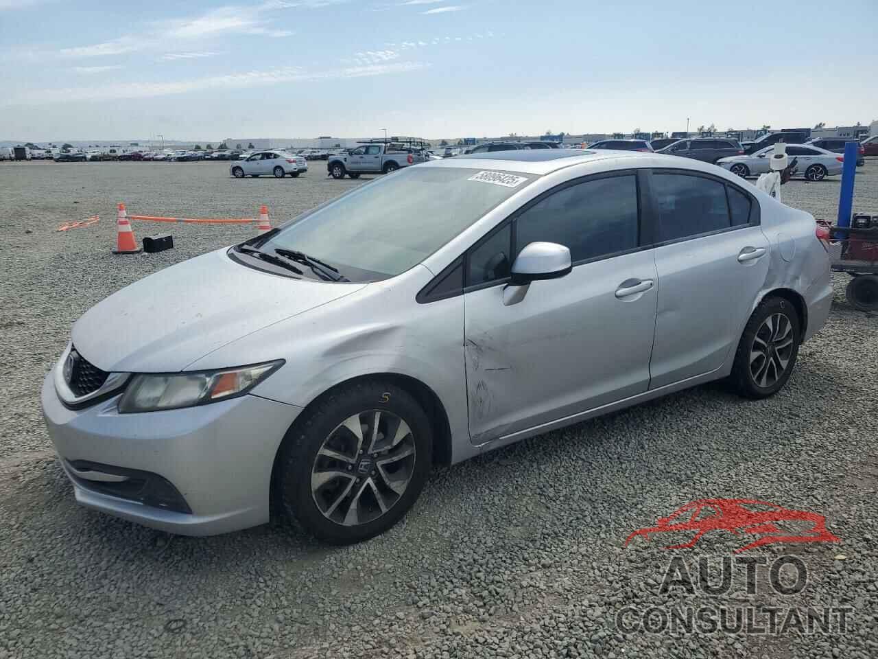 HONDA CIVIC 2013 - 2HGFB2F88DH553575