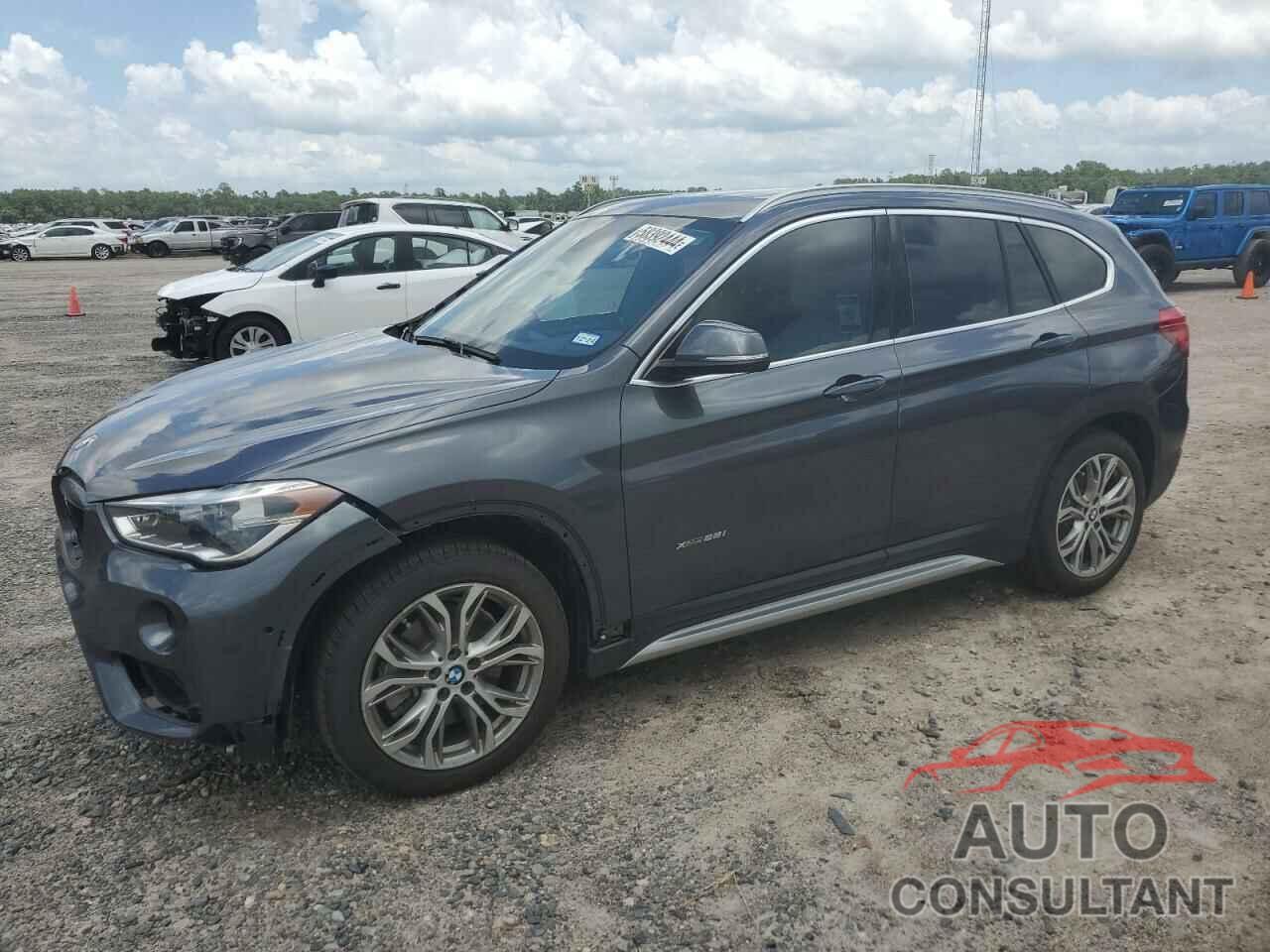 BMW X1 2017 - WBXHT3Z35H4A56227