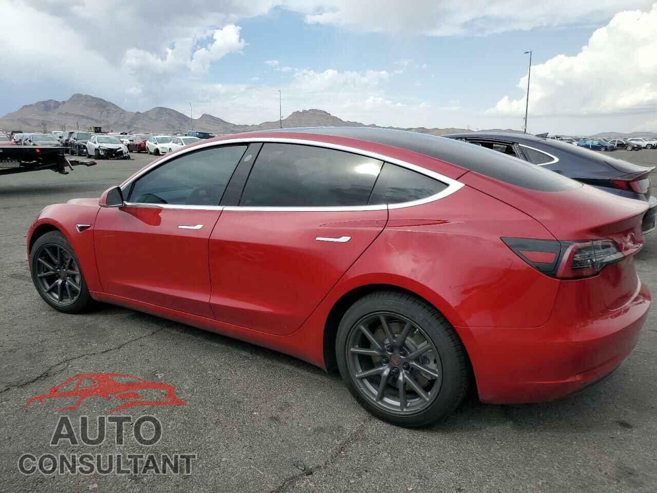 TESLA MODEL 3 2018 - 5YJ3E1EB0JF084967