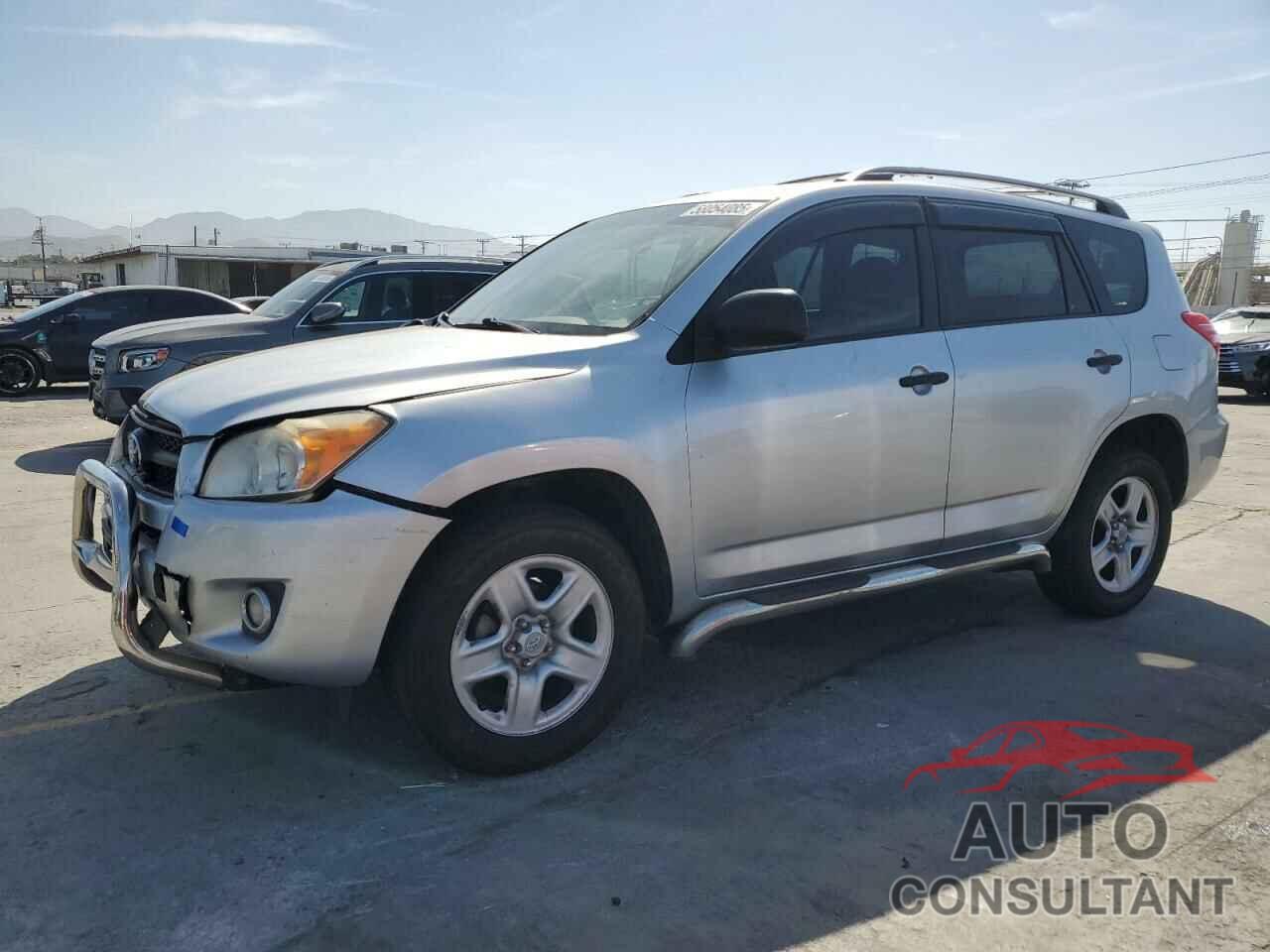 TOYOTA RAV4 2009 - JTMBF33V89D020938