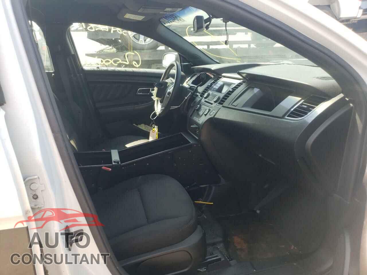 FORD TAURUS 2017 - 1FAHP2MK4HG106711