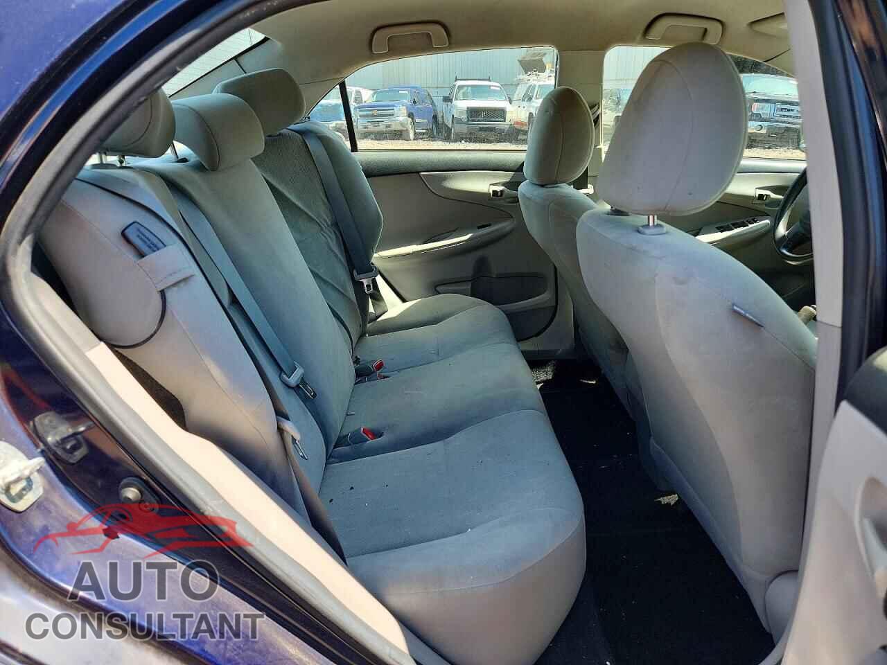 TOYOTA COROLLA 2013 - 2T1BU4EE3DC960997