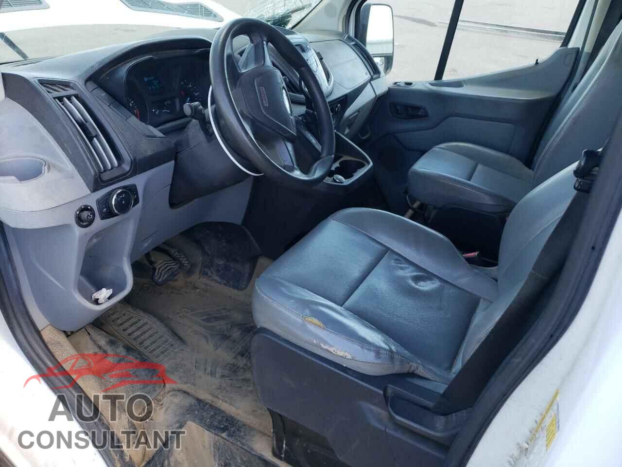 FORD TRANSIT 2017 - 1FTYR2CM3HKA22724