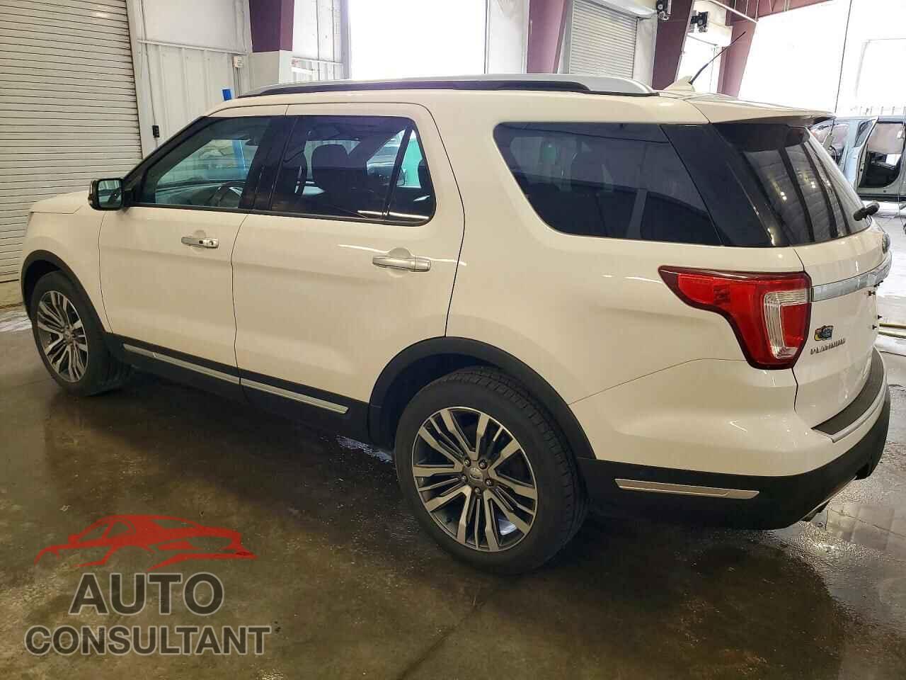 FORD EXPLORER 2018 - 1FM5K8HTXJGB48660