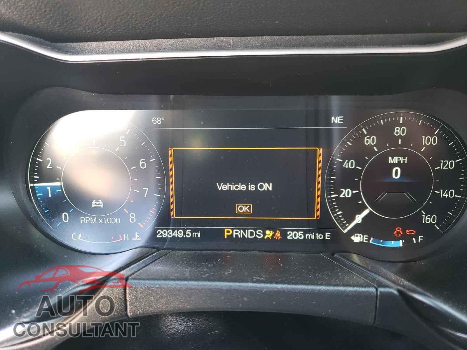 FORD MUSTANG 2018 - 1FA6P8CF7J5126578