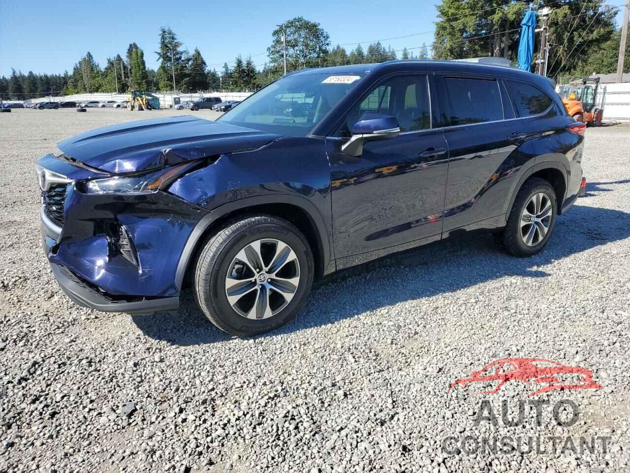 TOYOTA HIGHLANDER 2021 - 5TDGZRAHXMS048878