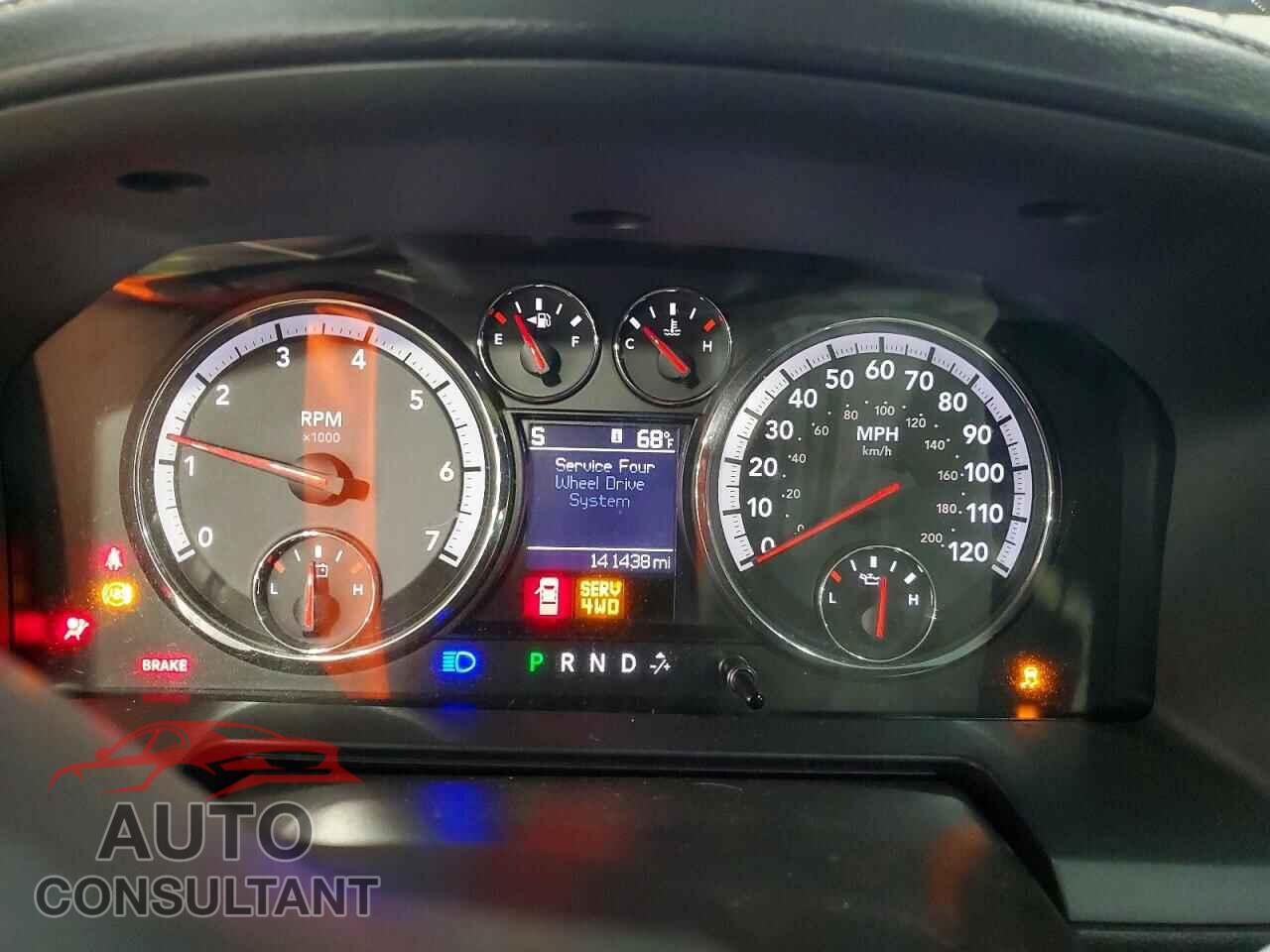 DODGE RAM 1500 2012 - 1C6RD7MT5CS252237