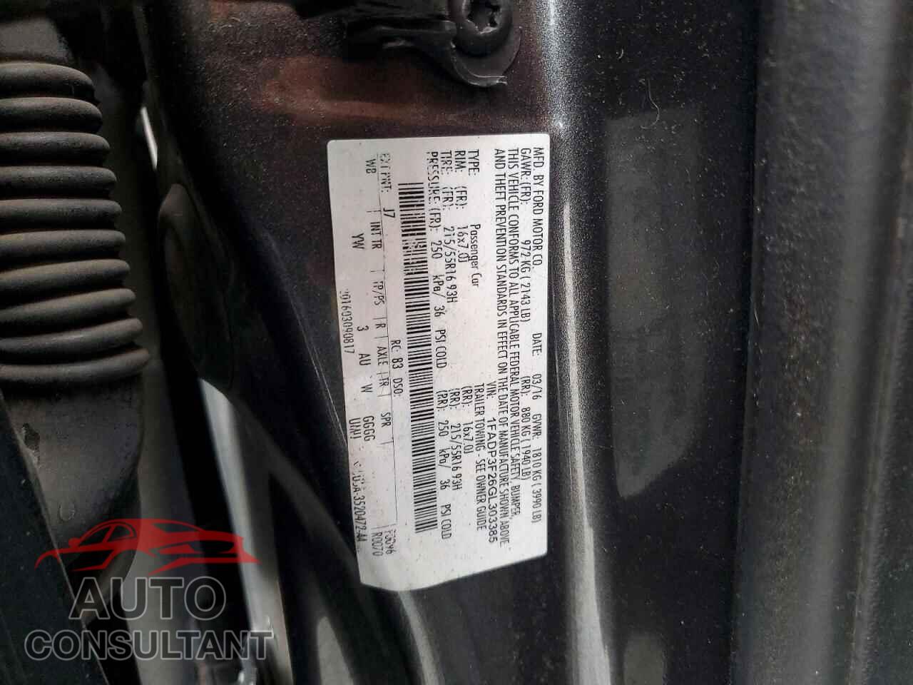 FORD FOCUS 2016 - 1FADP3F26GL303385