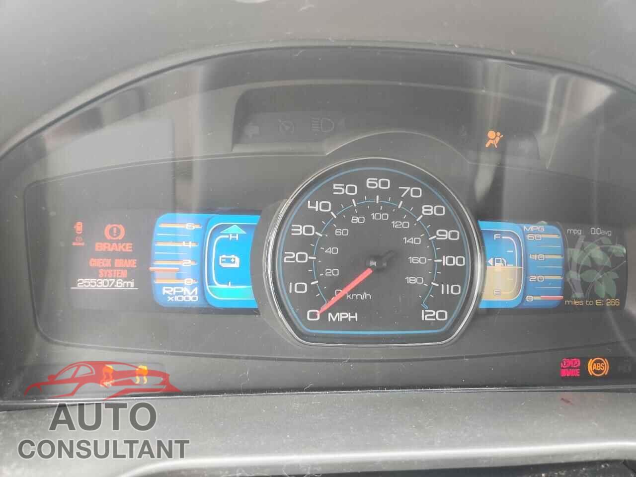 FORD FUSION 2011 - 3FADP0L32BR277762