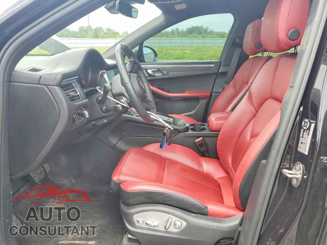PORSCHE MACAN 2023 - WP1AA2A58PLB00944