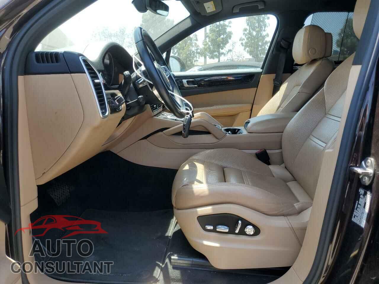 PORSCHE CAYENNE 2019 - WP1AA2AY4KDA13569