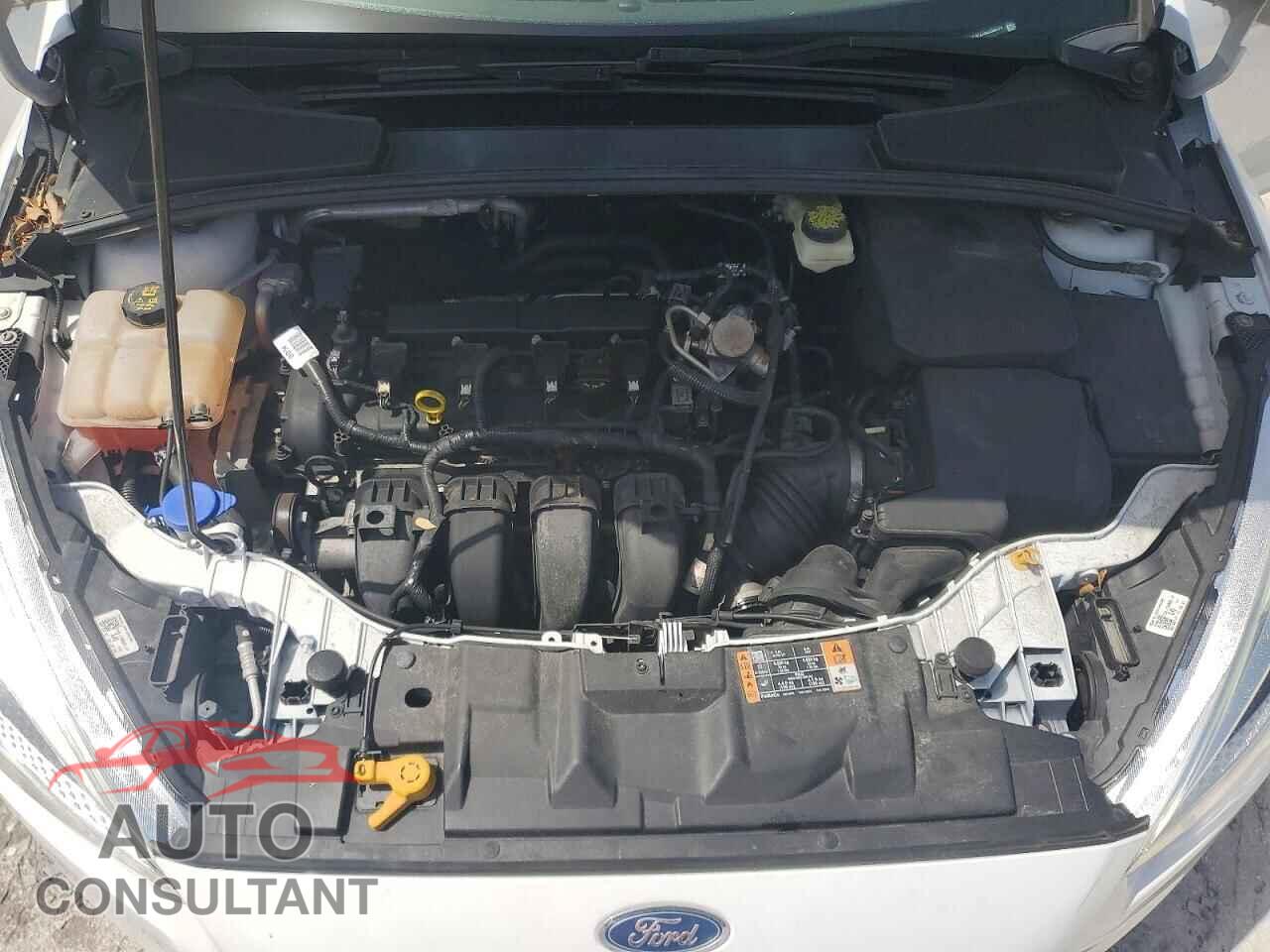 FORD FOCUS 2017 - 1FADP3F27HL256711