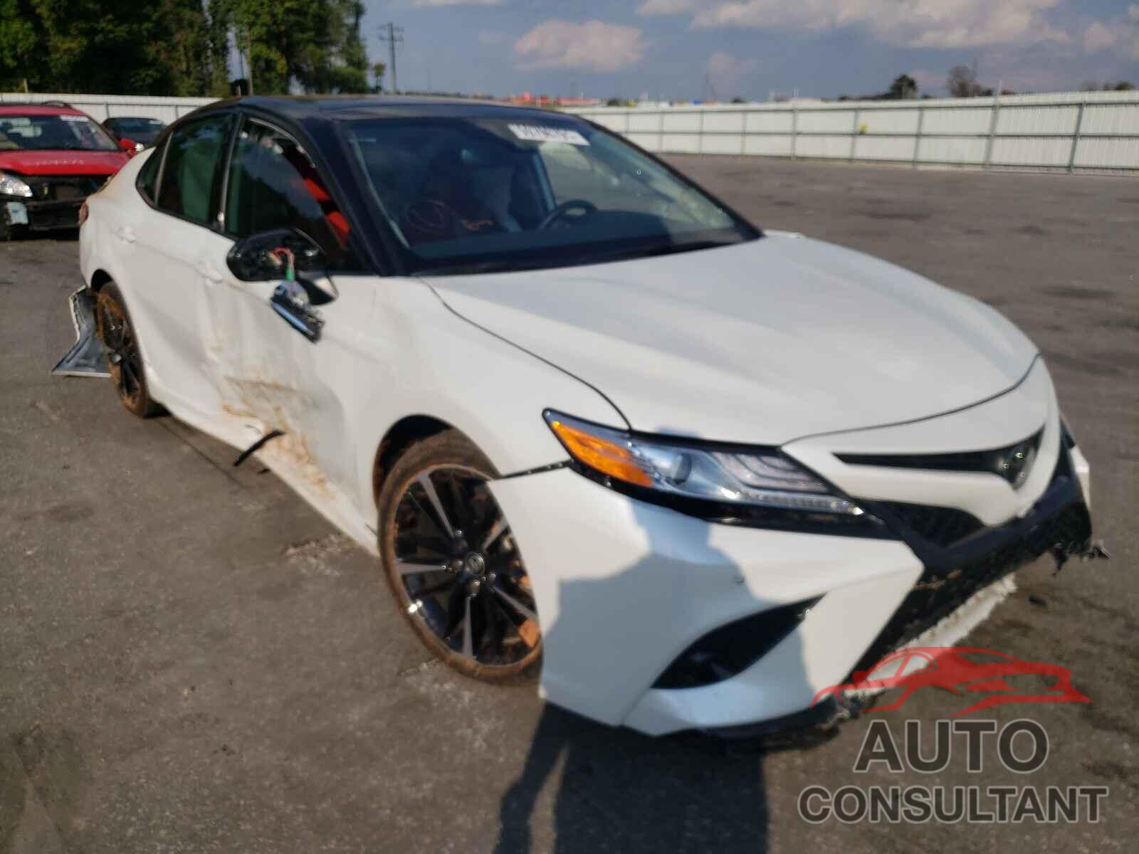 TOYOTA CAMRY 2020 - 4T1KZ1AK5LU041883