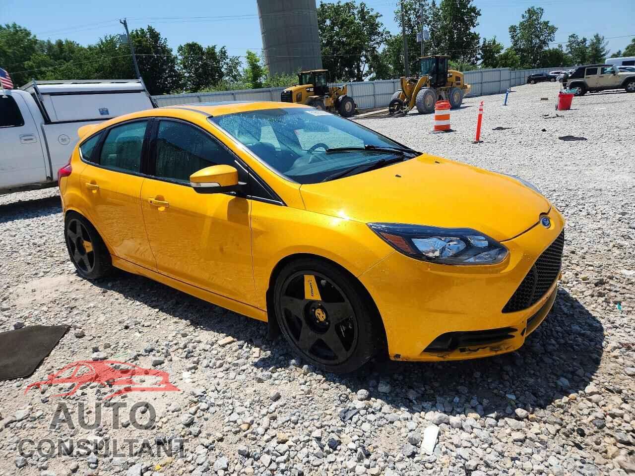 FORD FOCUS 2013 - 1FADP3L99DL163166