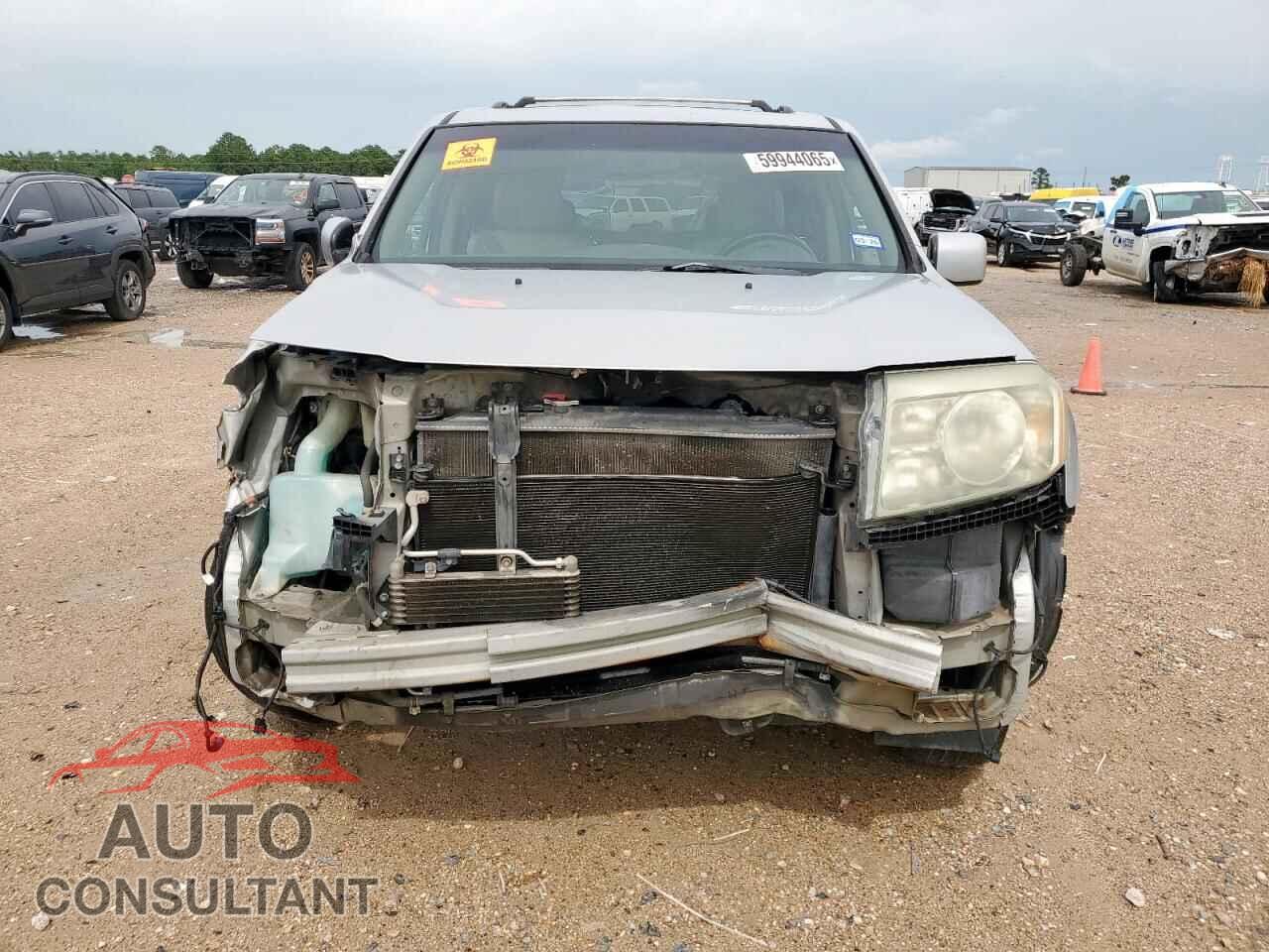 HONDA PILOT 2011 - 5FNYF3H65BB037920
