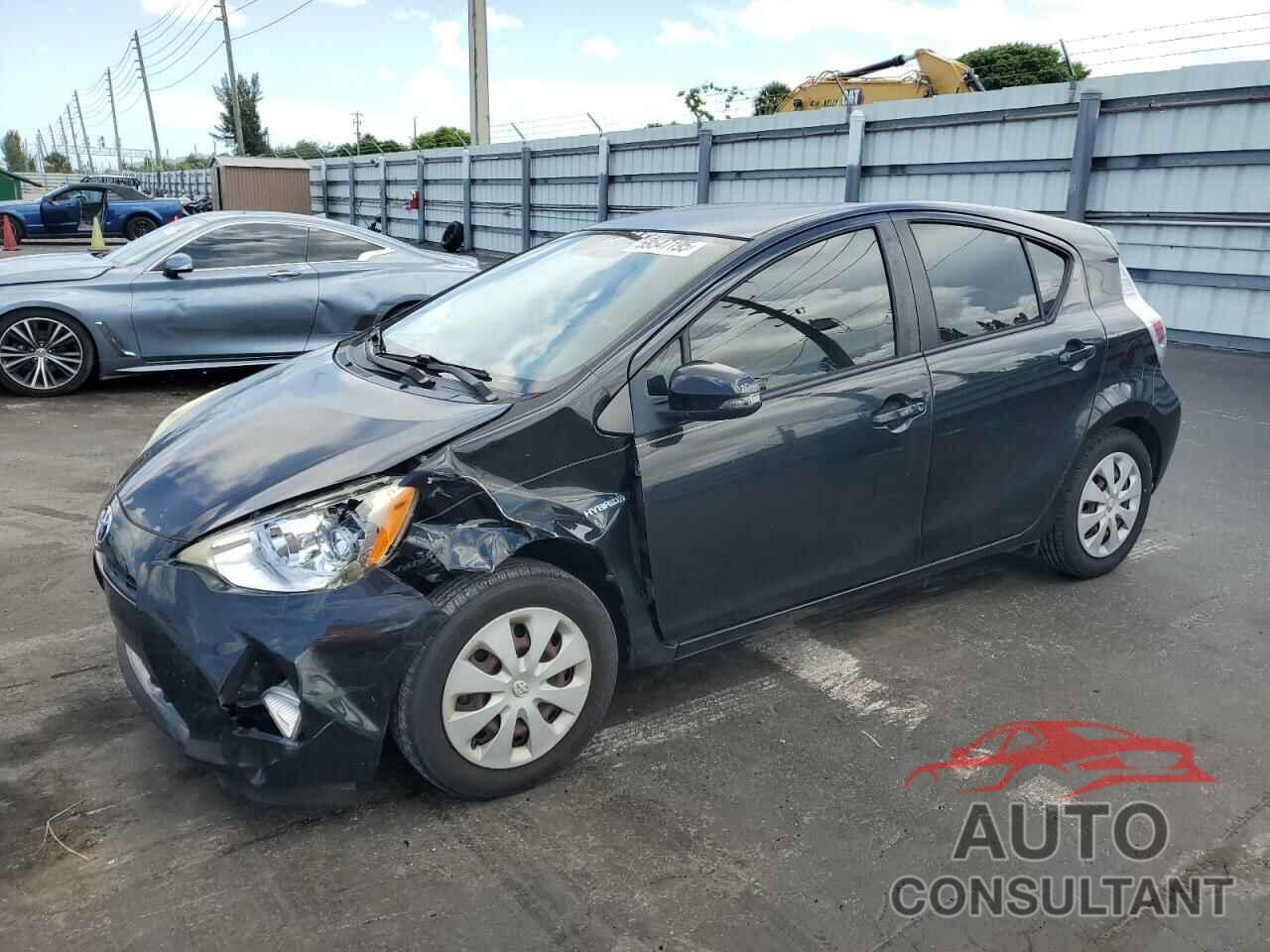 TOYOTA PRIUS 2013 - JTDKDTB38D1548527