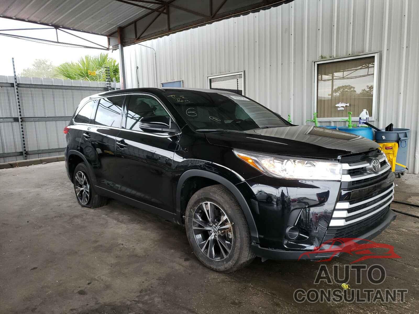TOYOTA HIGHLANDER 2019 - 5TDZARFH6KS059687