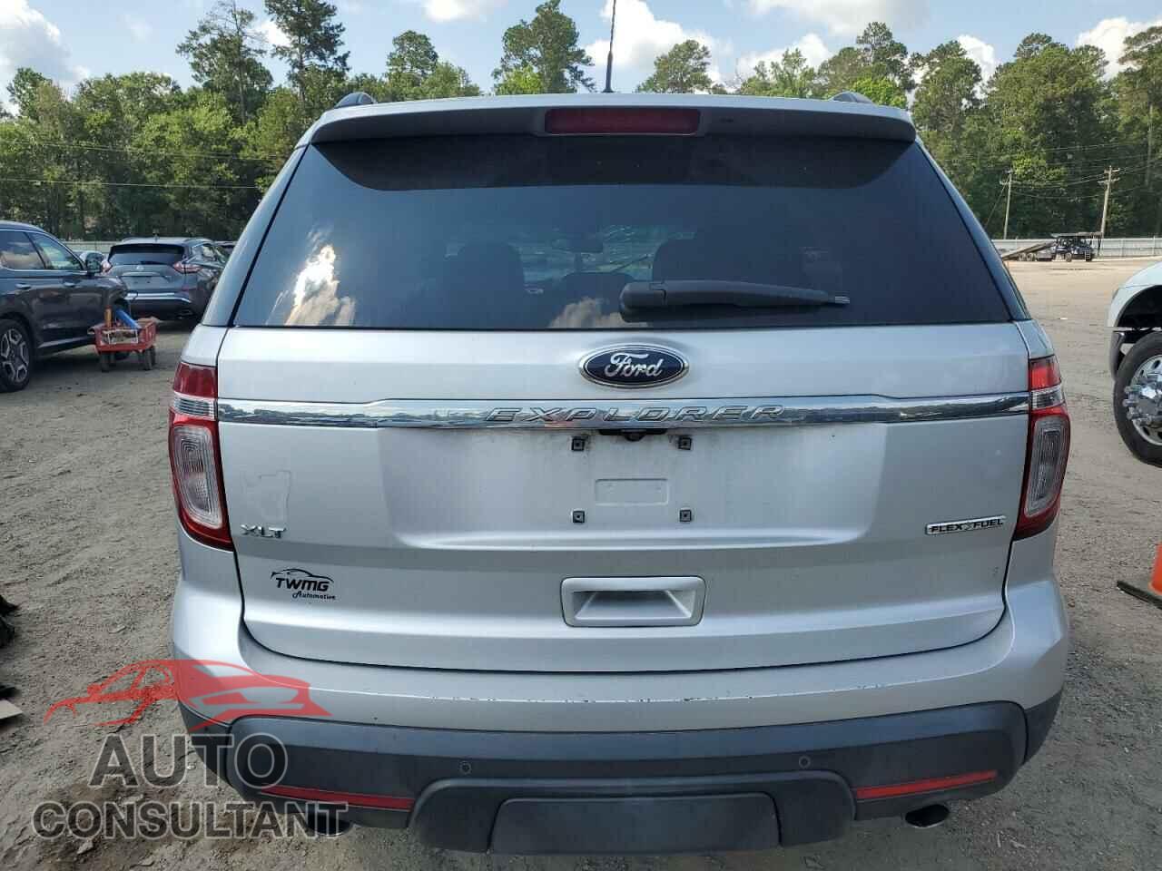 FORD EXPLORER 2014 - 1FM5K7D85EGC20141