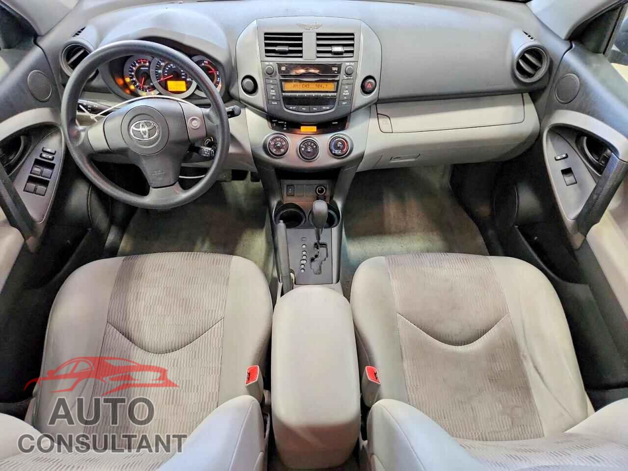 TOYOTA RAV4 2011 - 2T3ZF4DV2BW061187