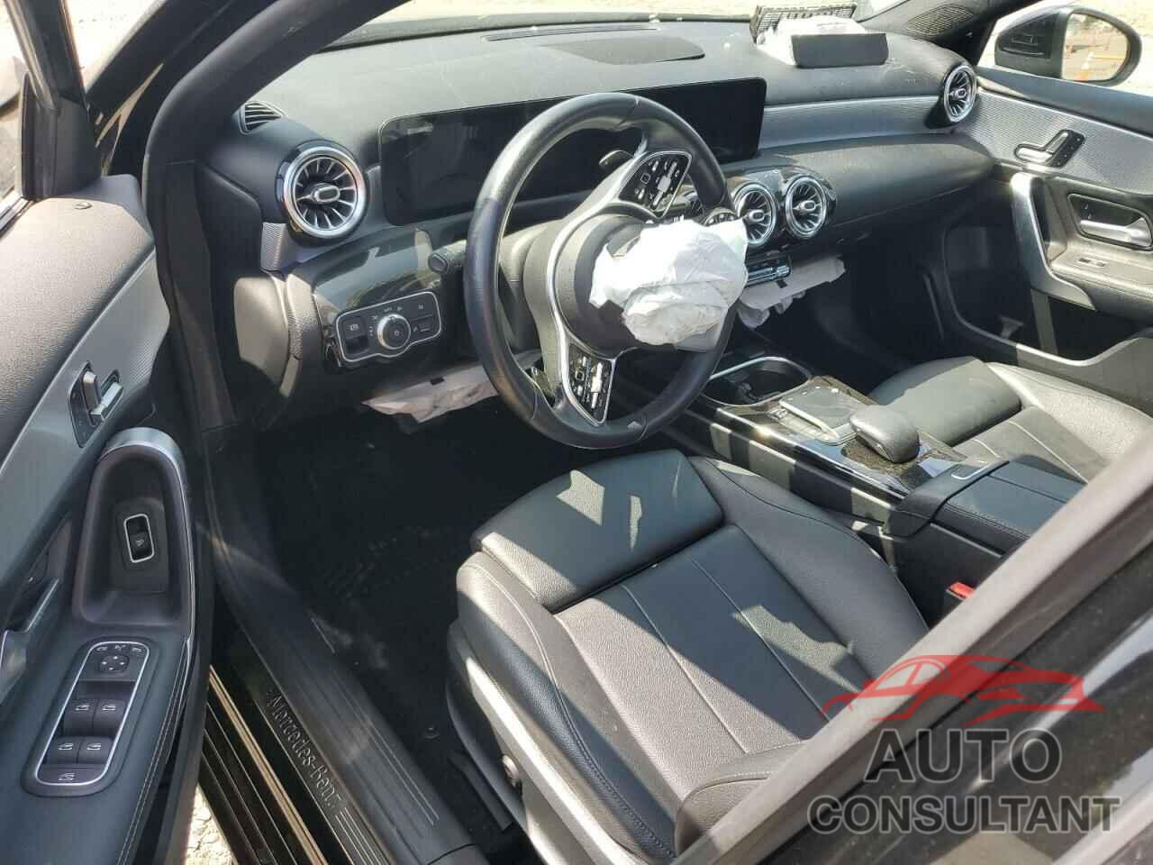 MERCEDES-BENZ A-CLASS 2021 - W1K3G4EB1MJ308004